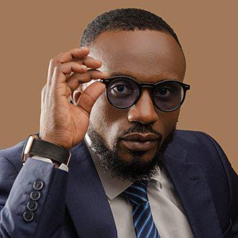 black-man-6320385__340